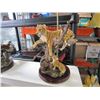 Image 2 : 2 LAMPS WITH TIGER AND CUB AND EAGLE FIGHTING SNAKE