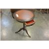 Image 2 : 24 X 18 PEDESTAL LEATHER TOP TABLE W/ DRAWER