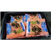 Image 2 : 2 TRAYS OF NEW ESTES ULTRA STONE AQUARIUM ROCK