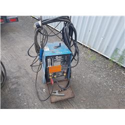 Miller ThunderBolt AC/DC Welding Machine