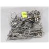 Image 1 : BAG OF ASSORTED SCISSORS
