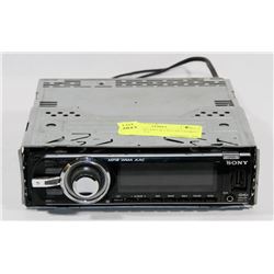 SONY XPLOD MP3 & CD CAR STEREO DECK 52W X 4