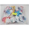 Image 1 : BAG OF ASSORTED RAZORS INCL WATERLESS.