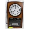 Image 1 : ANTIQUE CITIZEN WALL CLOCK