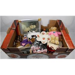 FLAT OF COLLECTIBLES, HOME DECOR, FIGURINES,