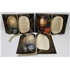 Image 1 : 3 RELIGIOUS BOOK DECORATIONS