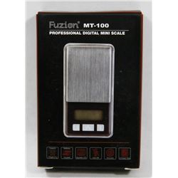 MT-100 PROFESSIONAL MINI DIGITAL SCALE