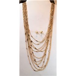 18)  GOLD TONE 11 STRAND FINE CHAIN
