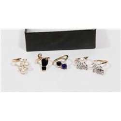 NEW! LOT OF 5 FASHION NAIL RINGS