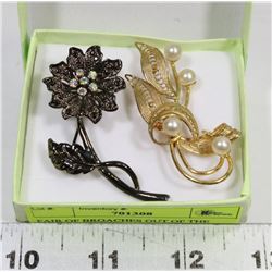 PAIR OF BROACHES OUT OF THE ESTATE