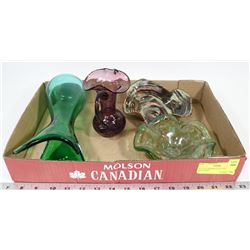 FLAT OF ASSORTED DECORATIVE ART GLASS.