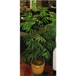 1.5 M ARTIFICIAL FERN PLANT-DECORATIVE