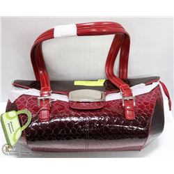 RED SNAKE HAND HANDLE LARGE BUCKLE