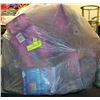 Image 1 : LARGE BAG OF FEMININE HYGIENE PRODUCTS.