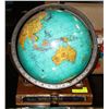 Image 1 : VINTAGE 1951 WEBER COSTELLO GLOBE -