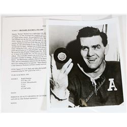 MAURICE RICHARD AUTOGRAPHED 8X10 PICTURE.