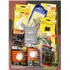 Image 1 : FLAT OF NEW HARDWARE ITEMS