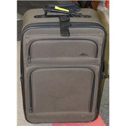 26" SKYWAY HARD-CASE TRAVEL BAG