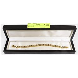 LADIES TWO-TONE STAINLESS BRACELET