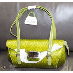NEW GREEN SNAKESKIN STYLE HANDBAG WITH