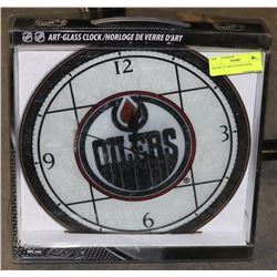 OILERS 12" ART GLASS CLOCK.