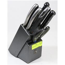 HENCKELS KNIFE SET AND BLOCK