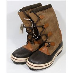 TARGET LEATHER/RUBBER BOTTOM WINTER LDS SZ 10