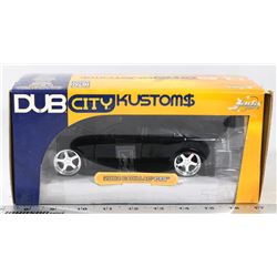 DUB CITY 2002 CADILLAC CTS  1:24 DIE CAST.