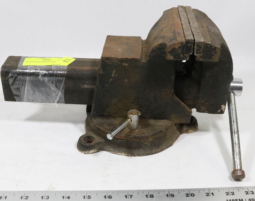 HEAVYDUTY BENCH VISE. Kastner Auctions