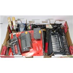 TRAY OF ASSORTED SHOP TOOLS