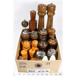 BOX W/VINTAGE SALT SHAKERS AND PEPPER MILL GRINDER