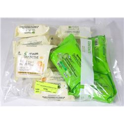 BAG OF MAKEUP REMOVER WIPES.