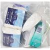 Image 1 : BAG OF MAKEUP REMOVING WIPES.