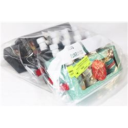 2 PACKS OF GOURMET COCOA MIXES AND 3 PACKS OF