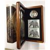 Image 2 : Canada 2004 $8 Limited-Edition Stamp & Coin Set. The Great Grizzly