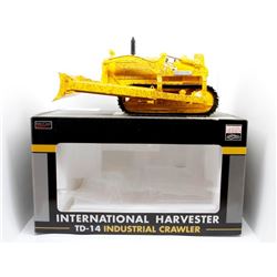 International Harvester TD-14 Industrial crawler 1:16 Has Box