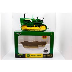 John Deere 2010 crawler Ertl 1:16 Has Box