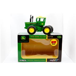 John Deere 7020 4WD Ertl 1:32 Has Box