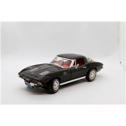 1963 Chevrolet Corvette 1:18 No Box