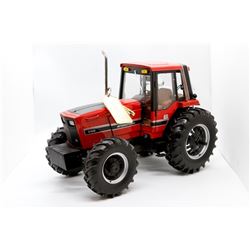 International Harvester 5488 #10 Precision Key Series 1:16 Has Box