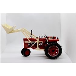 IH Farmall 544 Gas NF w/ loader Highly Detailed 1:16 Has Box
