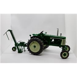 Oliver 660 gas w/ #84 sickle mower 1:16 Has Box