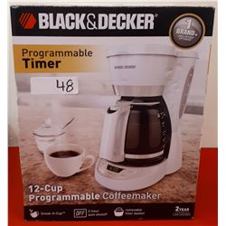 BLACK & DECKER 12 CUP PROGRAMMABLE COFFEEMAKER