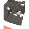 Image 2 : MENS W36 L32 +SIZE 34 PANTS + JORDACHE SIZE M + SLIPPERS 9/10