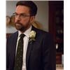 Image 4 : Father Figures Peter (Ed Helms) Movie Costumes