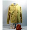 Image 1 : Management  Mike (Steve Zahn) Movie Costumes