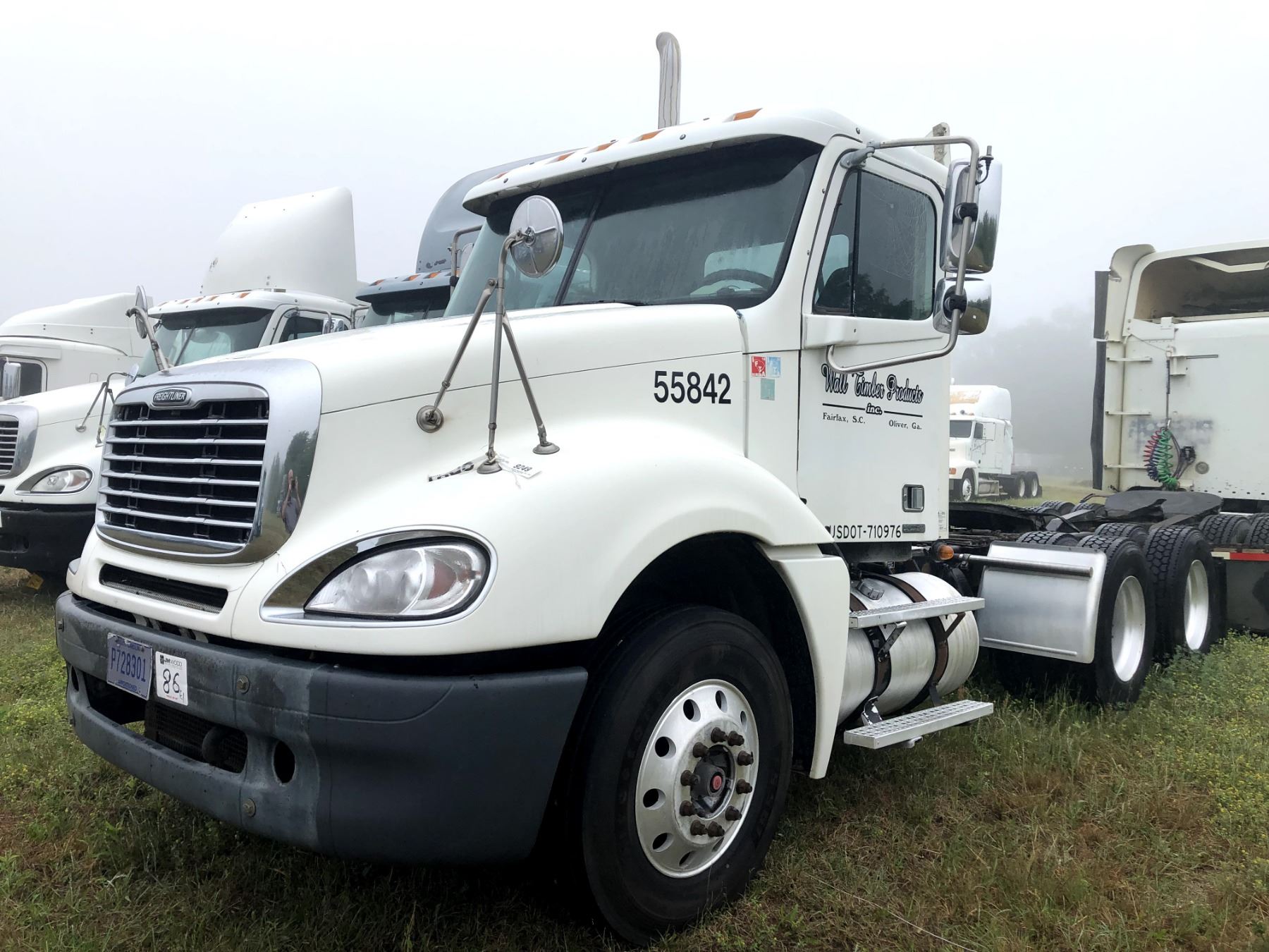 2006 FREIGHTLINER COLUMBIA TRUCK TRACTOR; VIN/SN:1FUJA6CV56PW55842 T/A