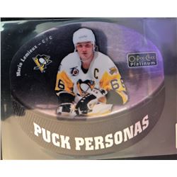 2016-17 O-Pee-Chee Platinum Mario Lemieux Puck Personas #PP-1