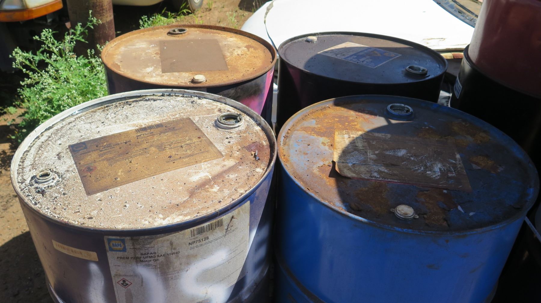 Qty 4 Empty 55-Gallon Metal Drums - Oahu Auctions