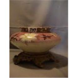 PINK/WHITE DAISY LAMP BASE, 7"R, 1890 CIRCA 